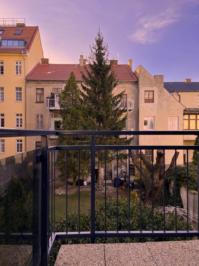 Elegant Escape Apartment I - City Centre 브라티슬라바 외부 사진